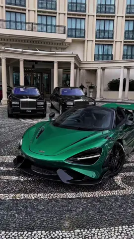 Money has no label 💸 #therealrichhustle #entrepreneur #luxury #luxurylife #fyp #eliteliving #viralvideos #boss #millionairemindset #luxurylifestyle #foryoupagee #motivation #realtalk #manifesting 