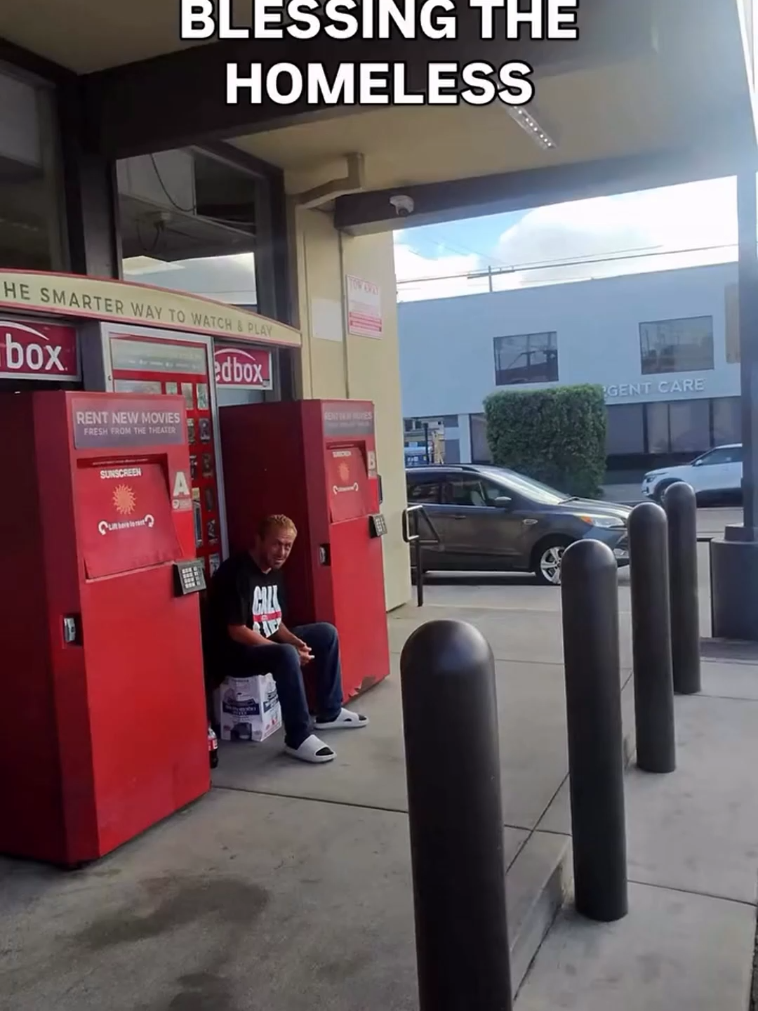 Blessing the homeless  #edit #forupage #foryoupage❤️❤️ #IRL #funnytiktok