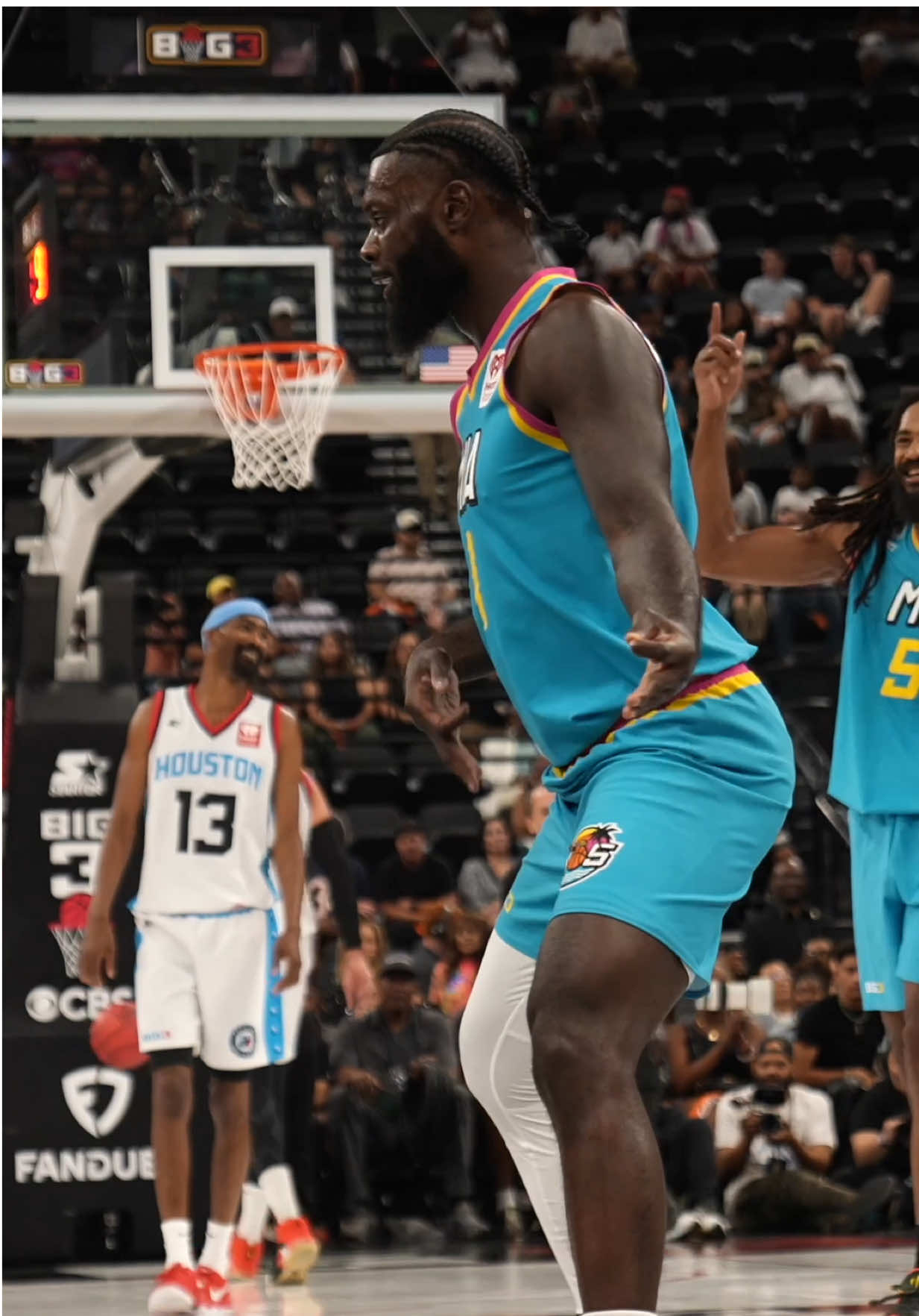 Game winner ➡️ Dance ➡️ Talk SH*T ➡️ Repeat 🔁 @dudewipes 