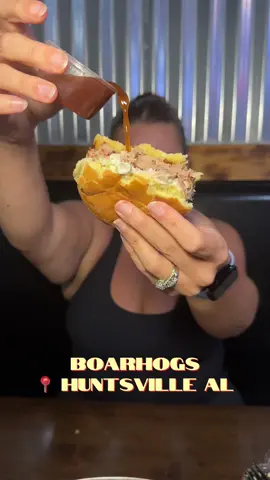 yall told me boarhogs was good but yall didn’t tell me it was THAT good?!?! Im actually obsessed with it now #foodietiktok #mukbang #foodietok #Foodie #localbusiness #huntsvilleal #huntsvillealabama 
