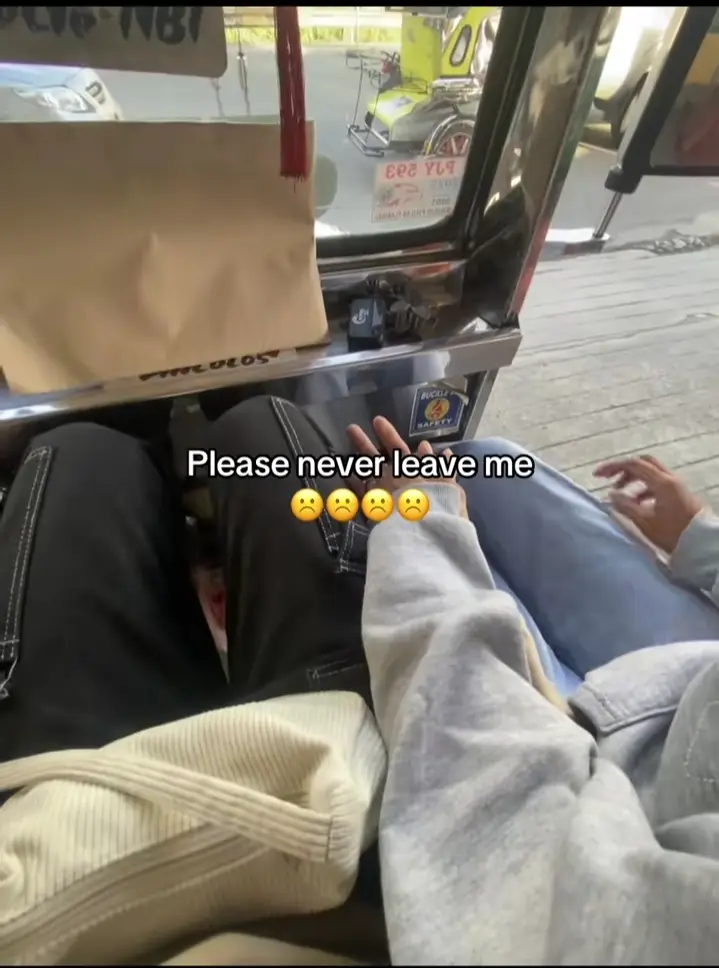 kala ko ba Hindi Moko iiwan bat iniwan Moko #fypppoppppppppppppppppppシ #trending #foryoupage #sheleaveme 