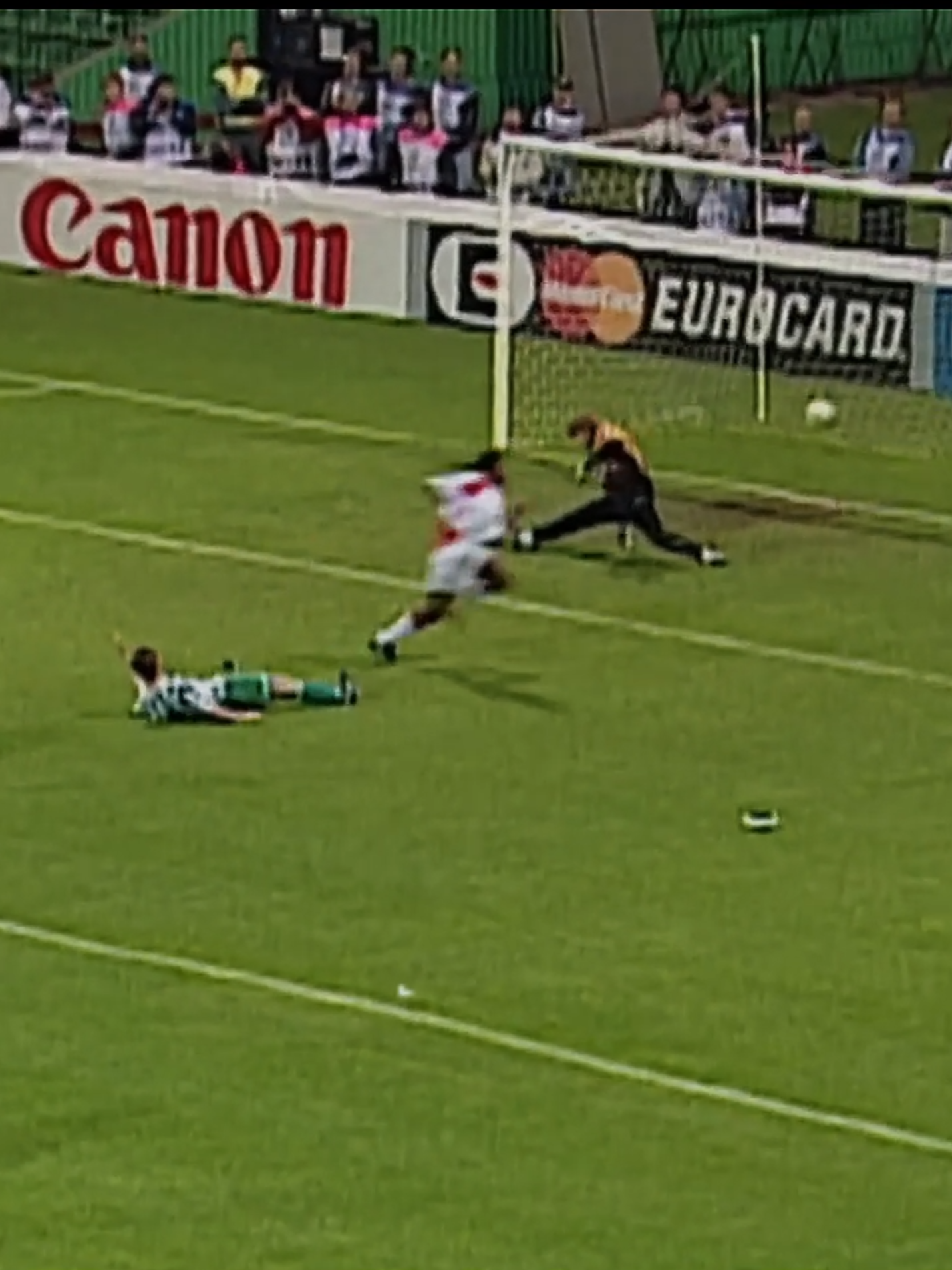 Patrick Kluivert #Soccer #futbol #footballmoments #football #futebol #foryou #fy