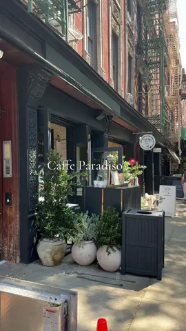 I’d give it a 8/10 #caffeparadiso #nyc #manhattan #fyp #hijabi #review #latte #coffee #fyppppppppppppppppppppppp #olebrandselect #fypシ゚ 