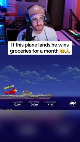 If this plane hands he wins groceries for a month #aviamasters #avia #viral 