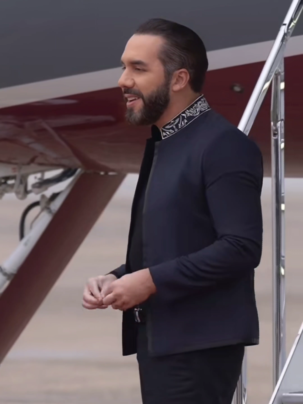 El Mejor Presidente del Mundo Nayib Bukele 🥰❤️🇸🇻🇱🇷 #nayib #nayibbukele #elsalvador4k #elsalvador4koficial #bukele 
