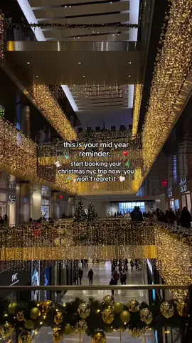need to go back NOW #newyorkcity #newyorkchristmas #nycchristmastime #nyctrip #nyctiktok #nyclife #nyceats #newyorkxmas #thebigapple 