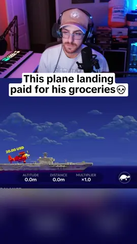 Can he land the plane for some groceries  #aviamasters #viral #avia #kickstreaming 