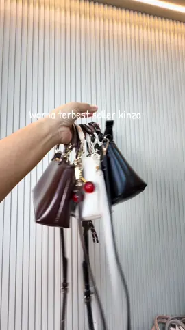 Warna best seller kinza 😍😍😍😍 #taswanita #nalalacollection #livehighlights #tiktoklive #taslucu 