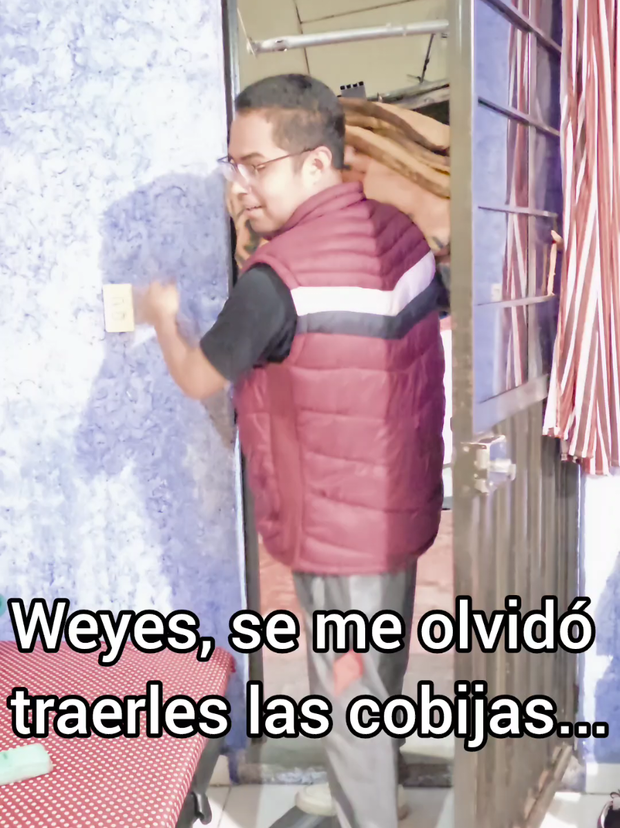 Las cobijas 😨#humor #fyp #losfantasmonesdelchocho #viral 