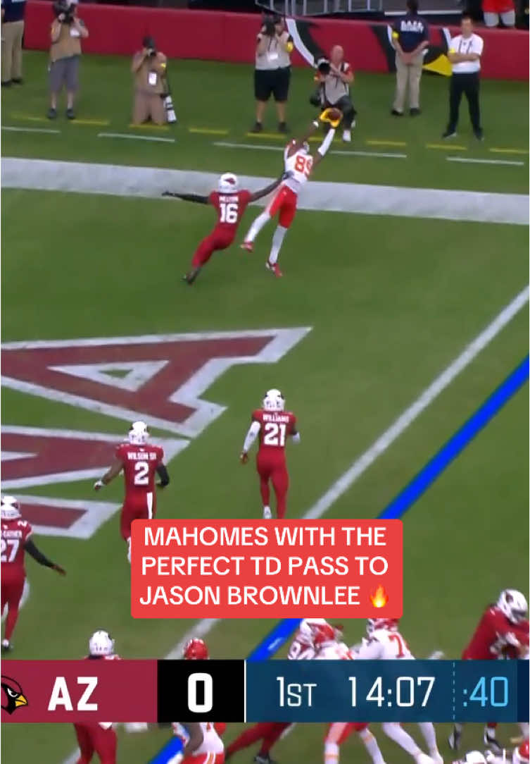 what a catch 😤 #jasonbrownlee #patrickmahomes #kansascity #chiefs #nfl 