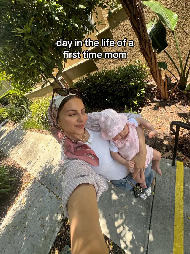 everyday looks a little different (sometimes A LOT different) but currently she’s been napping 2-3 times a day, has ~2 hour wake windows, and LOVES to play and babble. i’ve been getting in the groove of things around here lately. it’s been so fun getting to know my little girl 🥹 #dayinthelife #firsttimemom #6monthsold #muslimmom #hijabi 