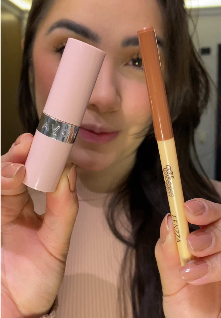 Lip combo belíssimo 👄💄 Lápis banoffe Fenzza + batom Malva marrom tratamake Avon #maquiagem #viral #fyp  🔎 Você encontra no @Mercado Livre através do ID:  JVW8V8-0DRB #MercadoLivre #MeusFavsDoMercadoLivre