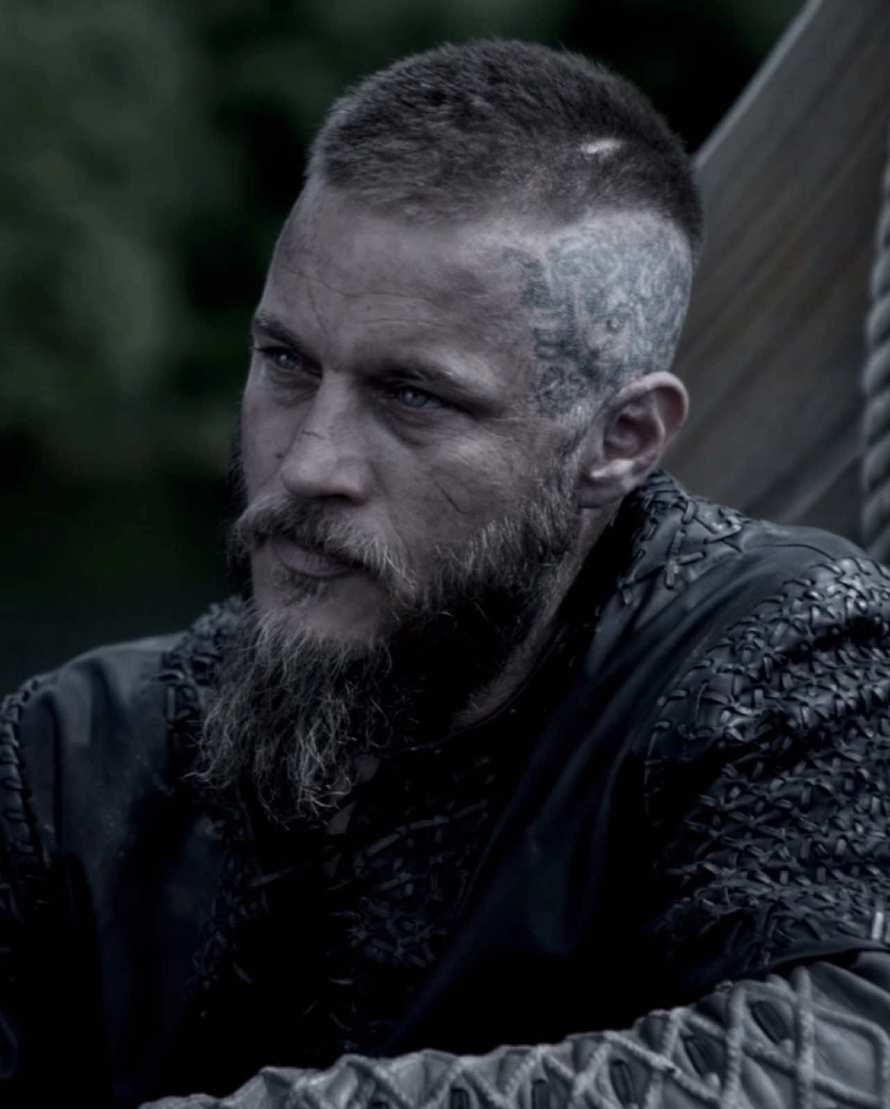 علوم الرجاجيل🫡! #راغنار #راغنار_لوثبروك #فايكنق #ragnar #ragnarlothbrok #vikings #fyp #foryou #foryoupage #viral #explore 