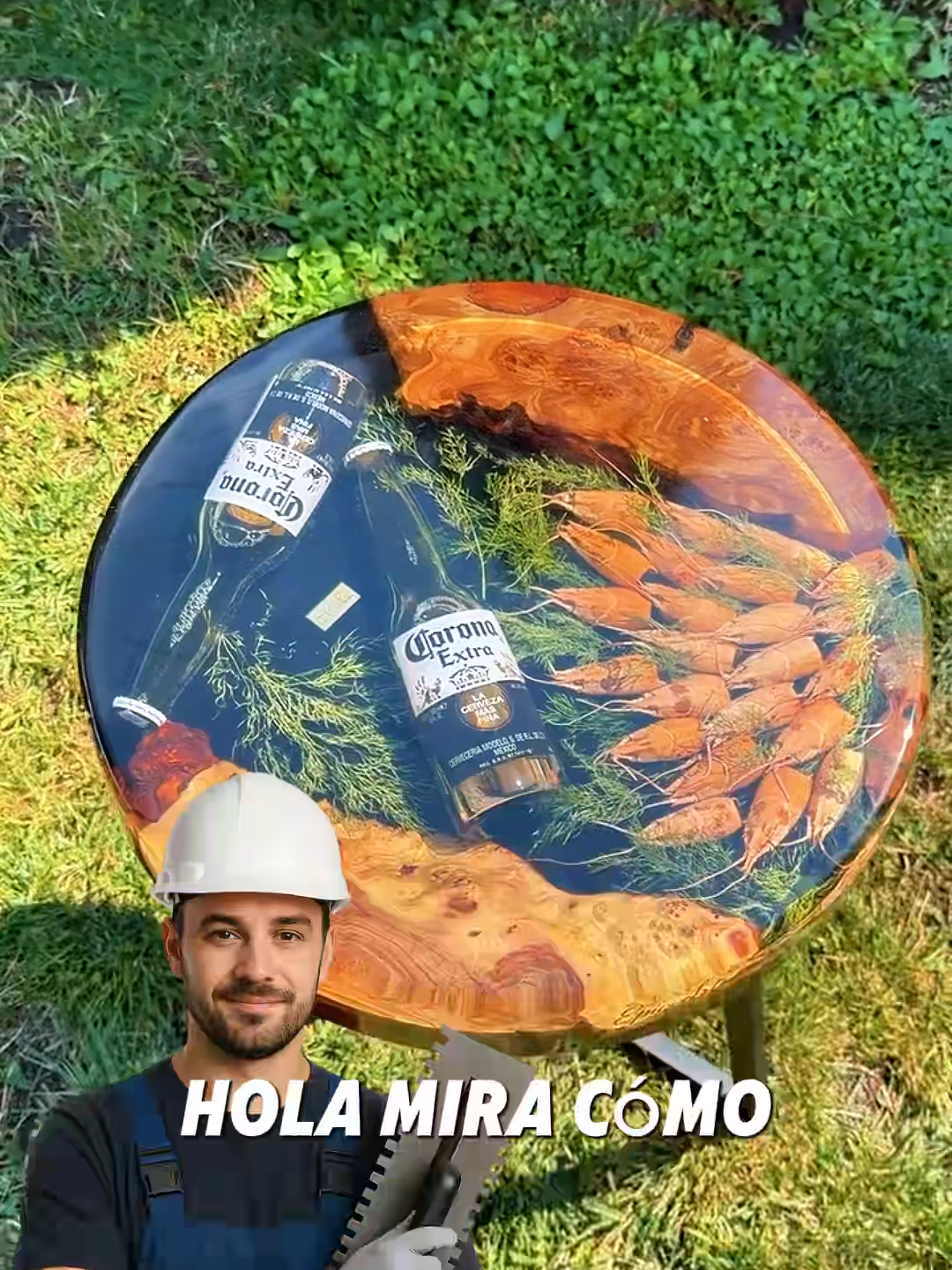 Hicimos que estas botellas se congelaran tanto para hacer una mesa #cursosonline #decoracion #construcción #resina