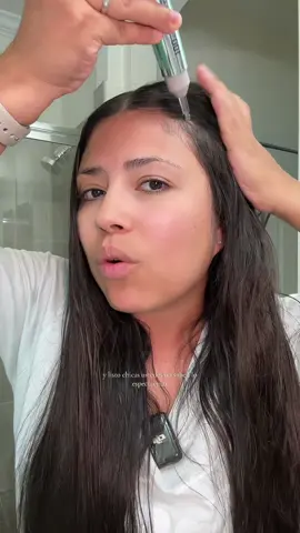 Es tratamiento para el cabello Tiene MICRO EXFOLIANTES que  Ayudan a mejorar la circulación del cuero cabelludo eliminando las células muertas y las impurezas, promoviendo el crecimiento para un cabello sano #HairGrowthln2Weeks #hairtreatment #cabello #cabellosano #hairproducts #cabellolargo #cuidadodelcabello #
