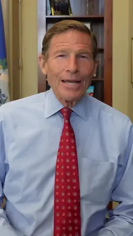Senator #RichardBlumenthal is calling out airlines like Delta for using AI to charge people based on personal data, not actual demand. He says this 