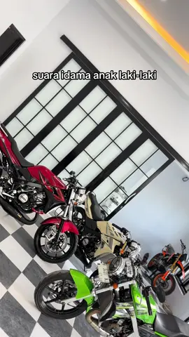 Full senyum #twostroke #ninjass #ninjar #murahmeriah #ninjaorange #twostrokepower #fyppppppppppppppppppppppp #twostrokejogjakarta #fypシ゚ #fyp #magelang24jam 