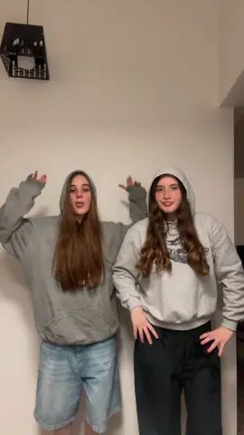 que trend hacian noo? @vito #fyp #trend #tendencia #viral #baile #trend #nuevo #2025 #trendsnuevos #tiktoktrendsnuevos #newtrend #agosto #acelerada #juadav @TikTok 