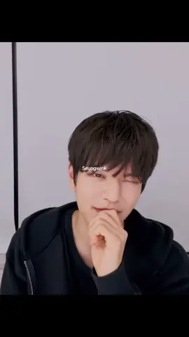 seungwink 🙂‍↕️ why are his winks so…. #seungmin #straykids #skz #stay #felix #bangchan #hyunjin #leeknow #han #jeongin #changbin 