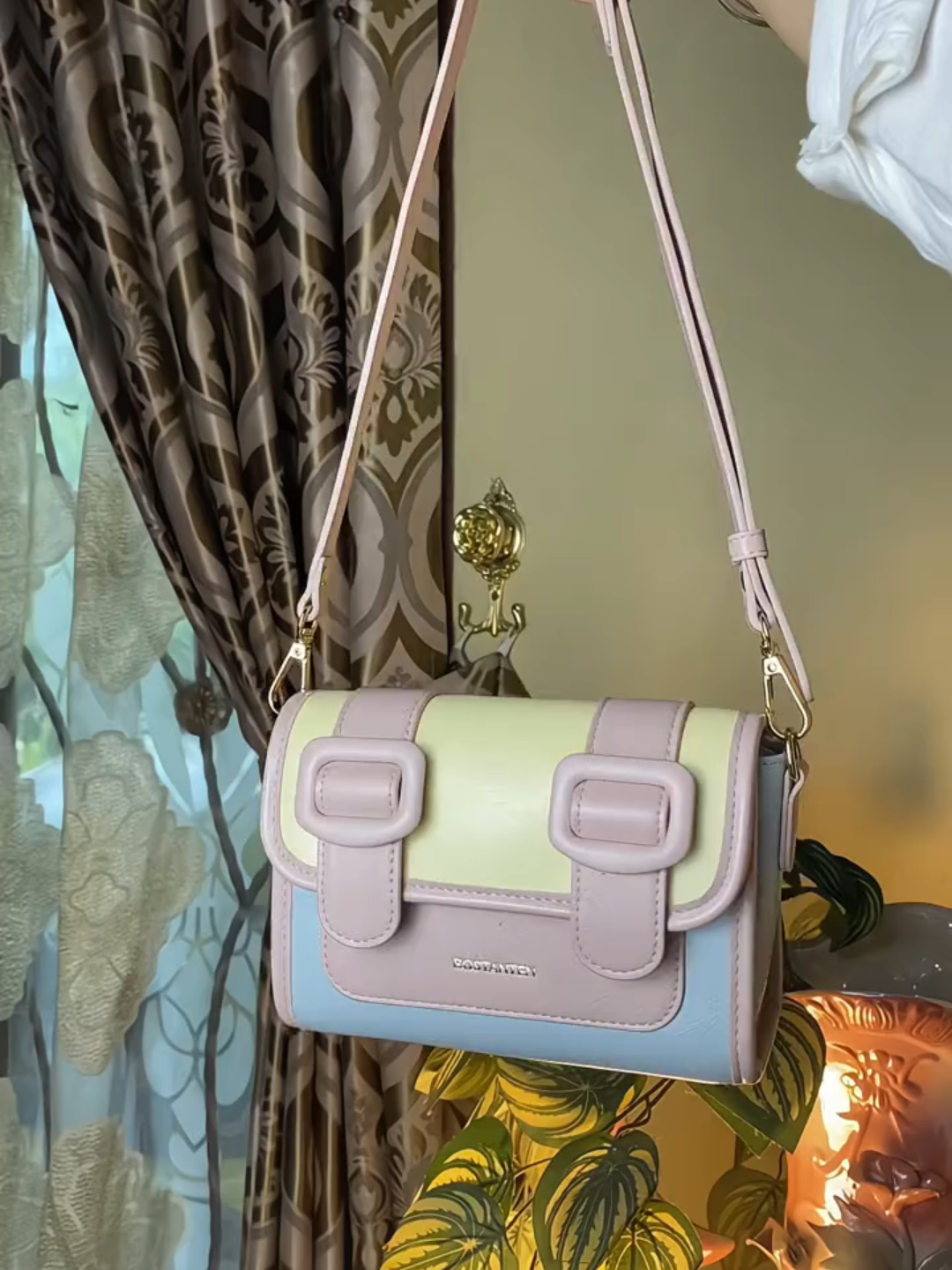 142. Tas selempang wanita #handbagwanita #tasselempangelegan #tasselempangwanita #shoulderbagwanita #taswanitaelegan #tasselempangterbaru #handbang #shouderbagwanita