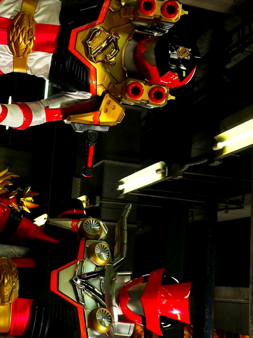 Orca Booster 5050 transforma Universe Senshi Patren Ichigou e Lupin Red em Super Patren Ichigo e Super Lupin Red #gozyuger #numberonesentaigozyuger #lupinred #patrenichigou #patranger #lupinranger #lupinrangervspatranger 