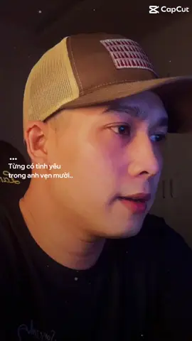 Yêu không chỉ là một danh từ nó là một động từ,nó không chỉ là cảm xúc , nó là quan tâm , chia sẽ , giúp đỡ ,hy sinh 
