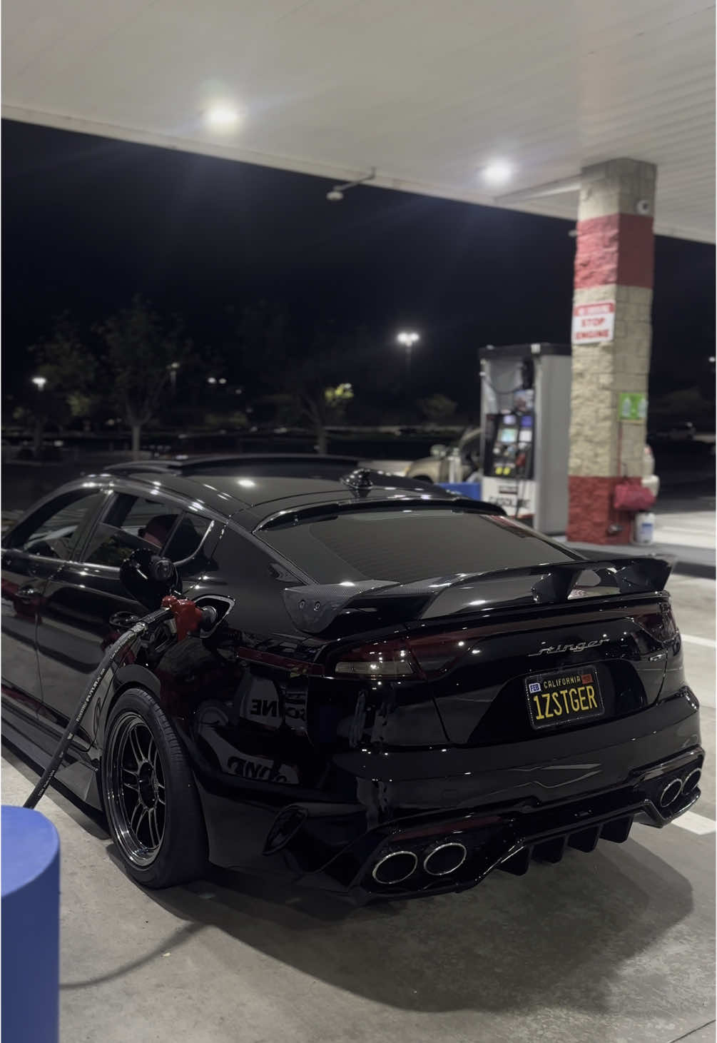 🤳⛽️ #kia #fyp #fypシ #kiastingergt #carbonfiber #k5 #jdm #kiastinger #carsoftiktok #girlcar #rpf1 #kdm #christineavila #stinger #cars  #kia 