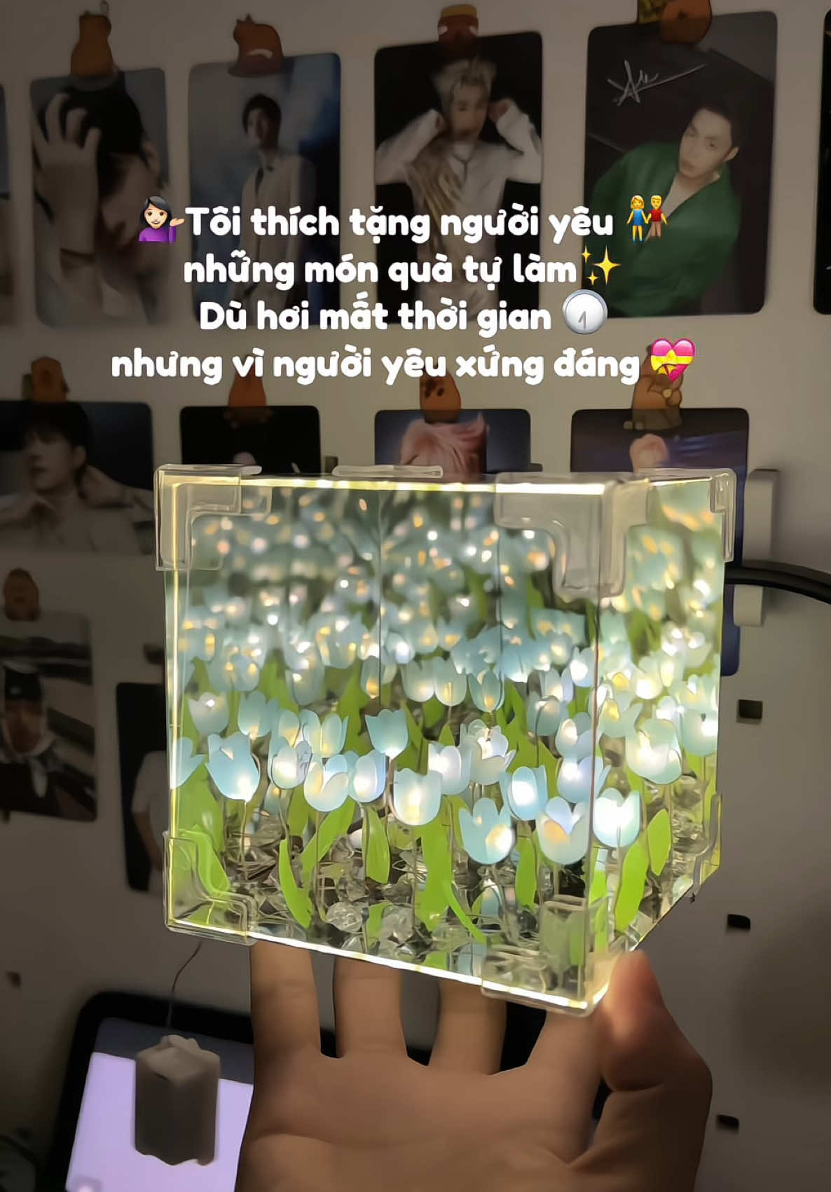 Không từ nào diễn tả độ xinh đẹp này luôn á ✨💝 #denhoatulip #quatang #decor #homedecor #xh 