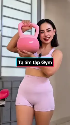 Tạ ấm mềm: trợ thủ đắc lực cho mọi buổi tập 🏋️‍♀️ #vothao #dotapgymnu #kettlebell #taam