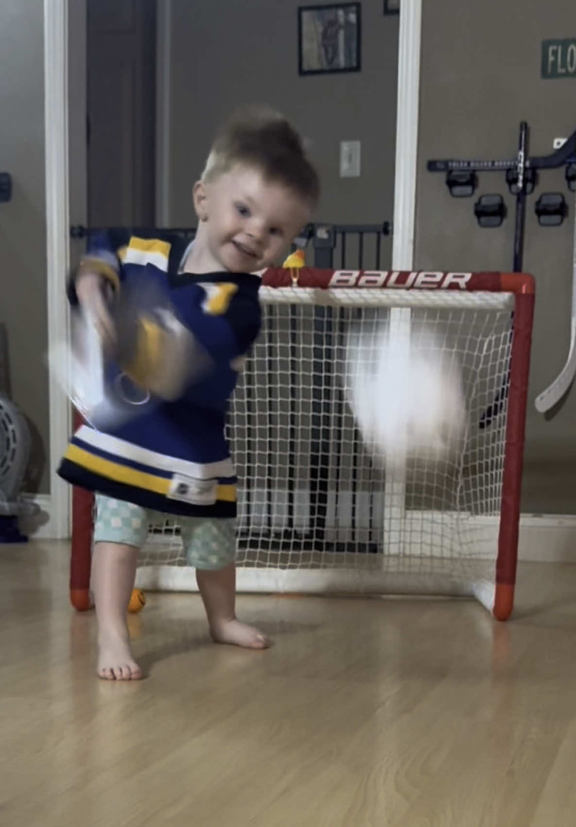 Jensen has his @St. Louis Blues jersey on and ready for the season! #NHL #hockey #hockeytok #toddlerhockey #toddlersoftiktok 