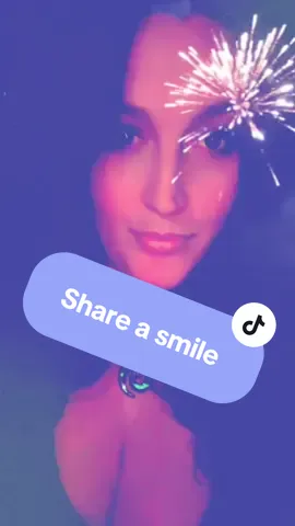 Where ya at? Tall for the win…share a smile #bballmaven #duetrandy #dankvisionz #💚dankbbwqueens🖤 #☠️hauntedsoulz💀 #thedopestones👑 #karmodz_0404 #inunitywetrust #🖤darkangels🖤 #renegadewarriors⚔️🛡 #tall #tallgirl #single #browneyes #dadoftiktok 
