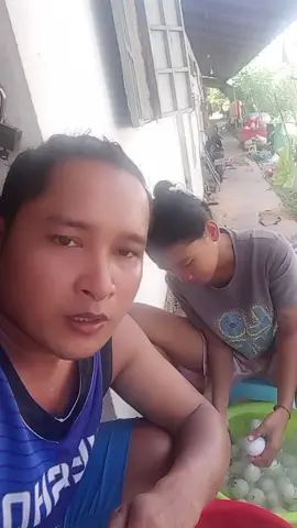#ខ្ញុំឃើញបងប្អូនថាខ្ញុំធ្វើបាបប្រពន្ធម៉្លេះប្រពន្ធស្គមហើយខ្មៅទៀត#