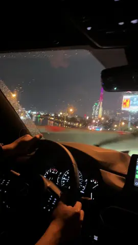 Người ta từng nói sài gòn hoa lệ ... #lamdmark81 #saigon #viral 