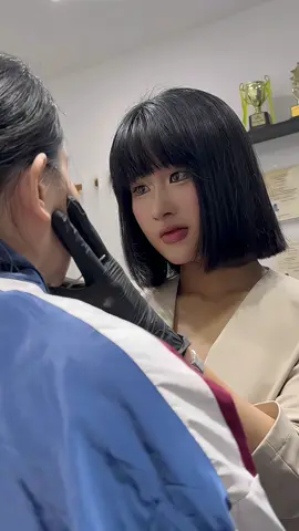 Idol giấu mặt 😄 #xuhuong #xuhuongtiktok #longmay #chanmay #hairtrokes #academy #phunxamthammy #dieukhacchanmay #dunchanmay #eyebrows #chanmayphongthuy 