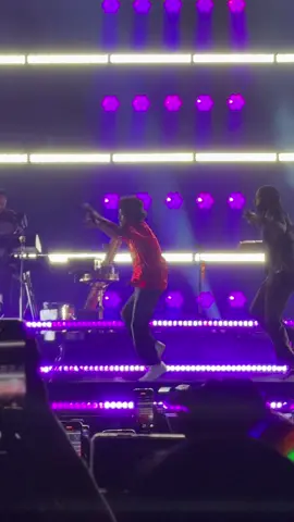 Dance cover masih pake celana SMA