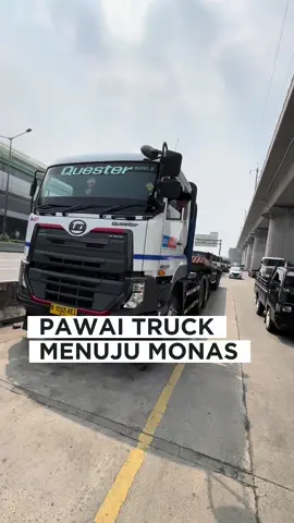 Pawai Truck menuju Monas #truckmaniaindonesia ###truckmania 