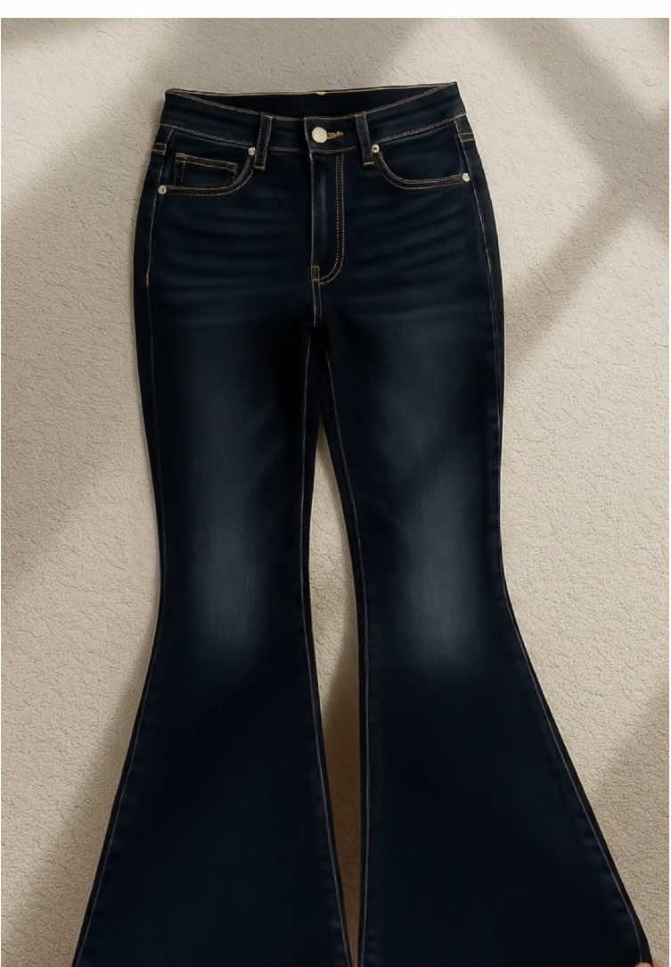 Highwaist cutbray jeans wanita #highwaistjeans #celanacutbray #cutbrayjeans #celanawanita #celanakekinian 