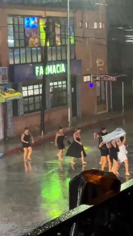 #lavibra #nuncalluevecabo  #lluvia #cabo 