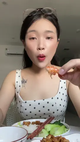Ăn với em#capcu #capcut #tiktok #giamcan #xuhuong #mukbang 