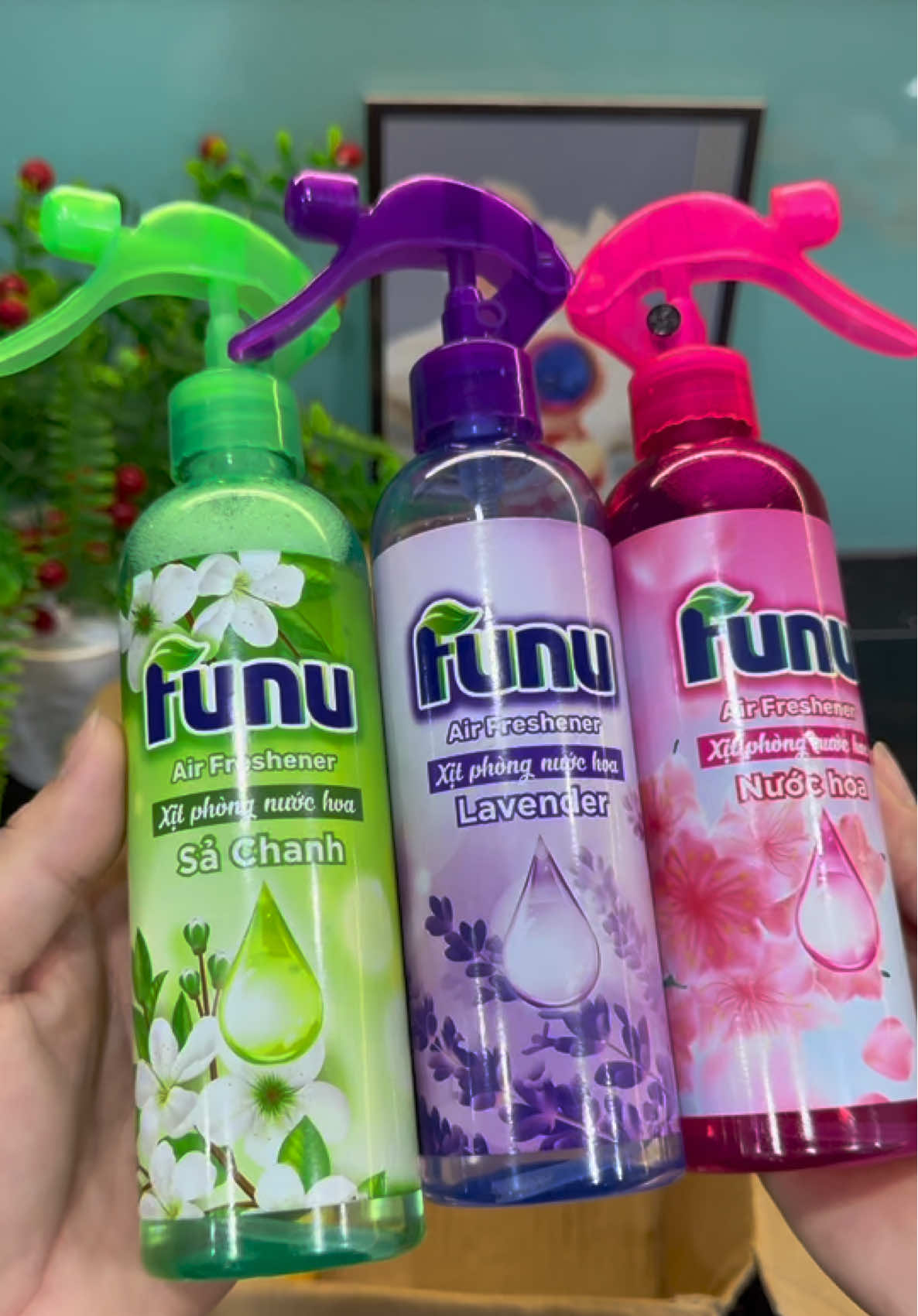Xịt phòng tinh dầu nước hoa Funu #emkieutaphoa #xitphong #xitphongtinhdau #funu #xitphongfunu