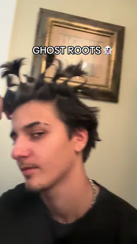 Actually tutorial this time... @lea tysm love #fyp #ghostroots #tutorial #hair #hairdye #dye #hairstyle #style #cool #piercing #redghostroots #ghost #roots #dyingroots #dyinghair #haircut #lowtaper #red #tiktok #funny