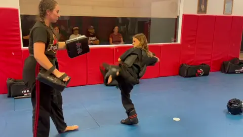 Camo-blue belts kickin’ it in class!#MentorATAmartialarts #painesvilletwp #mentorohio #taekwondo #martialarts #atamartialarts 