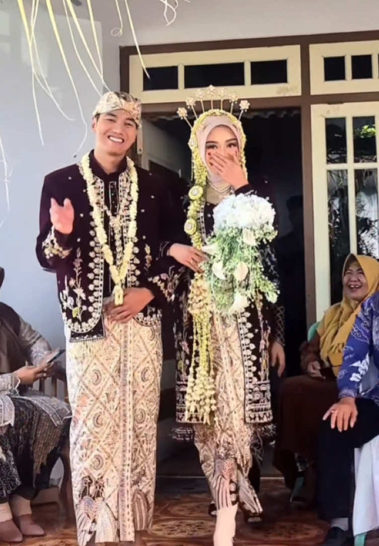 #capcut #wedding #weddingtiktok #adatjawa #soloputri 