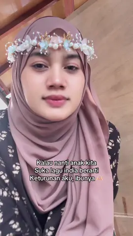 Kowad suka lagu india ga papa kan 😚 #india #song #fyp 