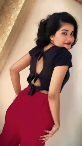 💋#CapCut #foryoupage #fyp #foryou #fypシ #tiktoksrilanka #tiktok #trending #viral #onemillionaudition #whatsappstatus #mrs__dili #longervideos 
