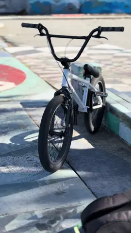 #CapCut #fypシ #foryou #viraltiktok #bike #goviral #clean #mint 