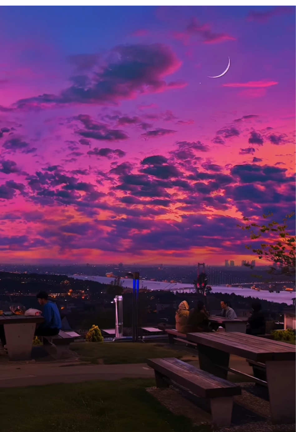 The sunset is so beautiful. I miss you so much.#sunset #fyp 