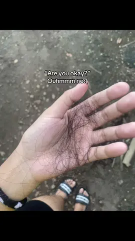 Taga suklay ko andaming ng lalagas sa buhok ko 😭#fyppppppppppppppppppppppp 