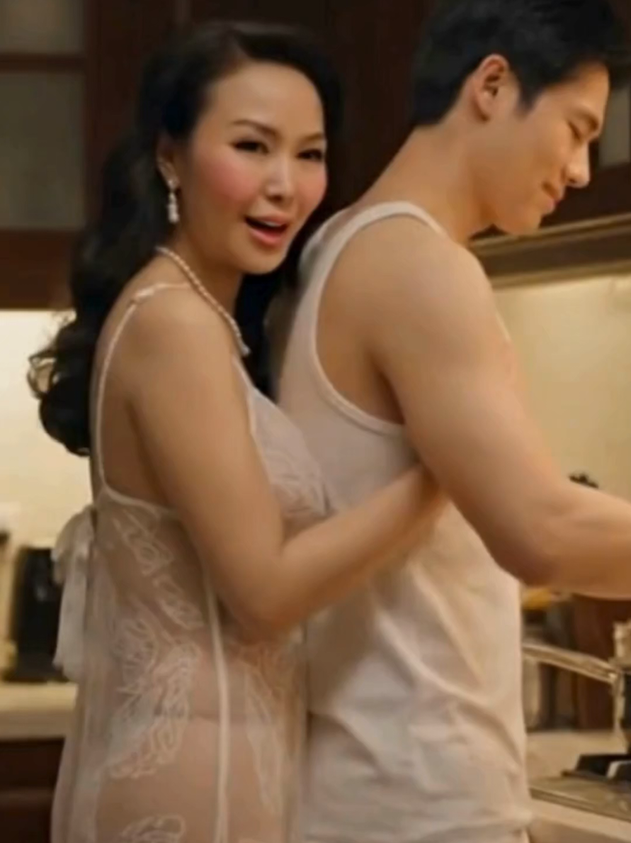 - Hoàng đúng là đảm đang l, cô Thu đang yêu!!! #gaixinh #fyp #viral #maybaybagia 
