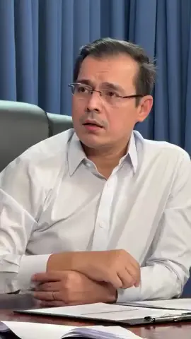 SERMON NI YORME May mensahe si Manila Mayor Isko Moreno Domagoso para sa mga nagnakaw ng kable ng kuryente sa kasagsagan ng sunog sa Tondo, Maynila kamakailan. Nauna nang nagbabala ang alkalde sa mga suspek na hahabulin sila at kakasuhan. Dalawa na ang naaresto, habang patuloy na tinutugis ang iba pang sangkot sa insidente. For more latest stories, visit us at www.news5.com.ph #pleasefollowandshare #fyp 